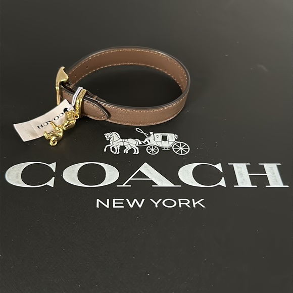 Coach Rexy Buckle Charm Leather Bracelet Brown Gold - Picture 2 of 6